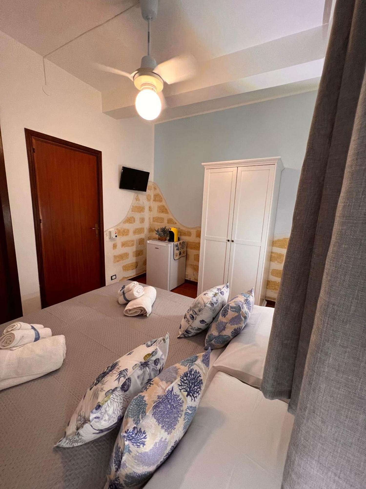 Celeste Rooms San Vito Lo Capo Exterior foto